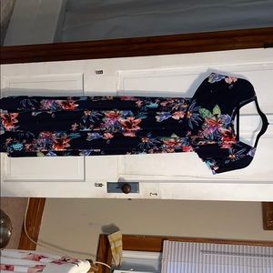 Maternity dress floral